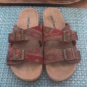 Minnetonka Women's Gypsy Sandal, Red Baja Woven, Southwester - Size 8